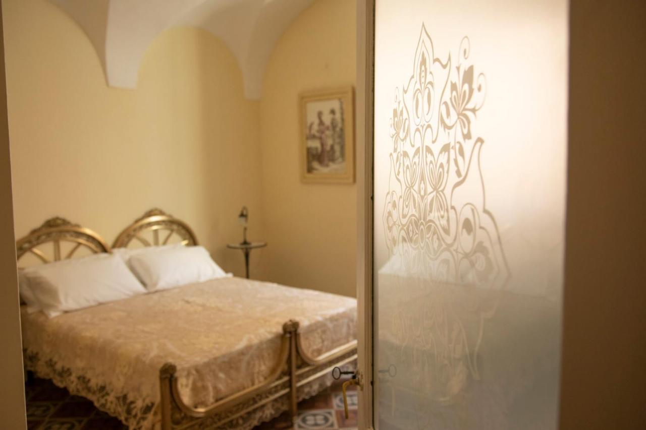 B&B Palazzo Lombardi ルチェーラ エクステリア 写真