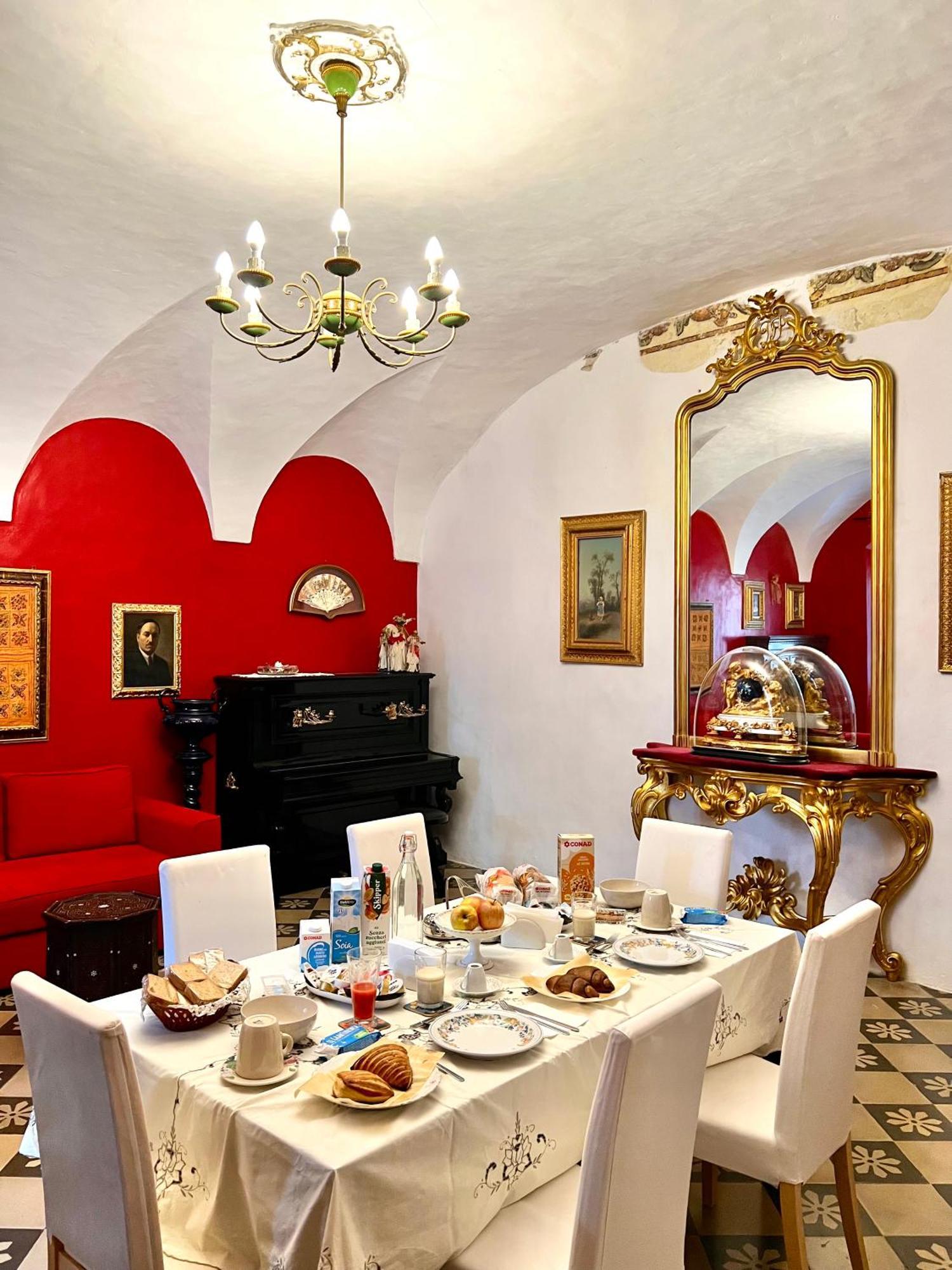B&B Palazzo Lombardi ルチェーラ エクステリア 写真